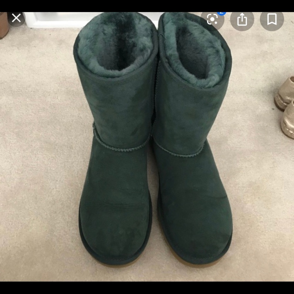 Green uggs